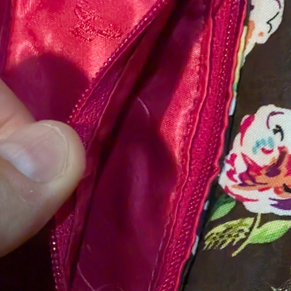 Vera Bradley Turnlock ID Case - Retired Suzani Pattern - EUC - Picture 6 of 6